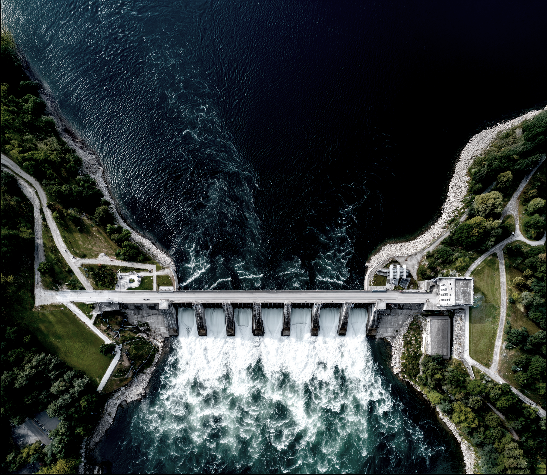 Hydroelectric dam