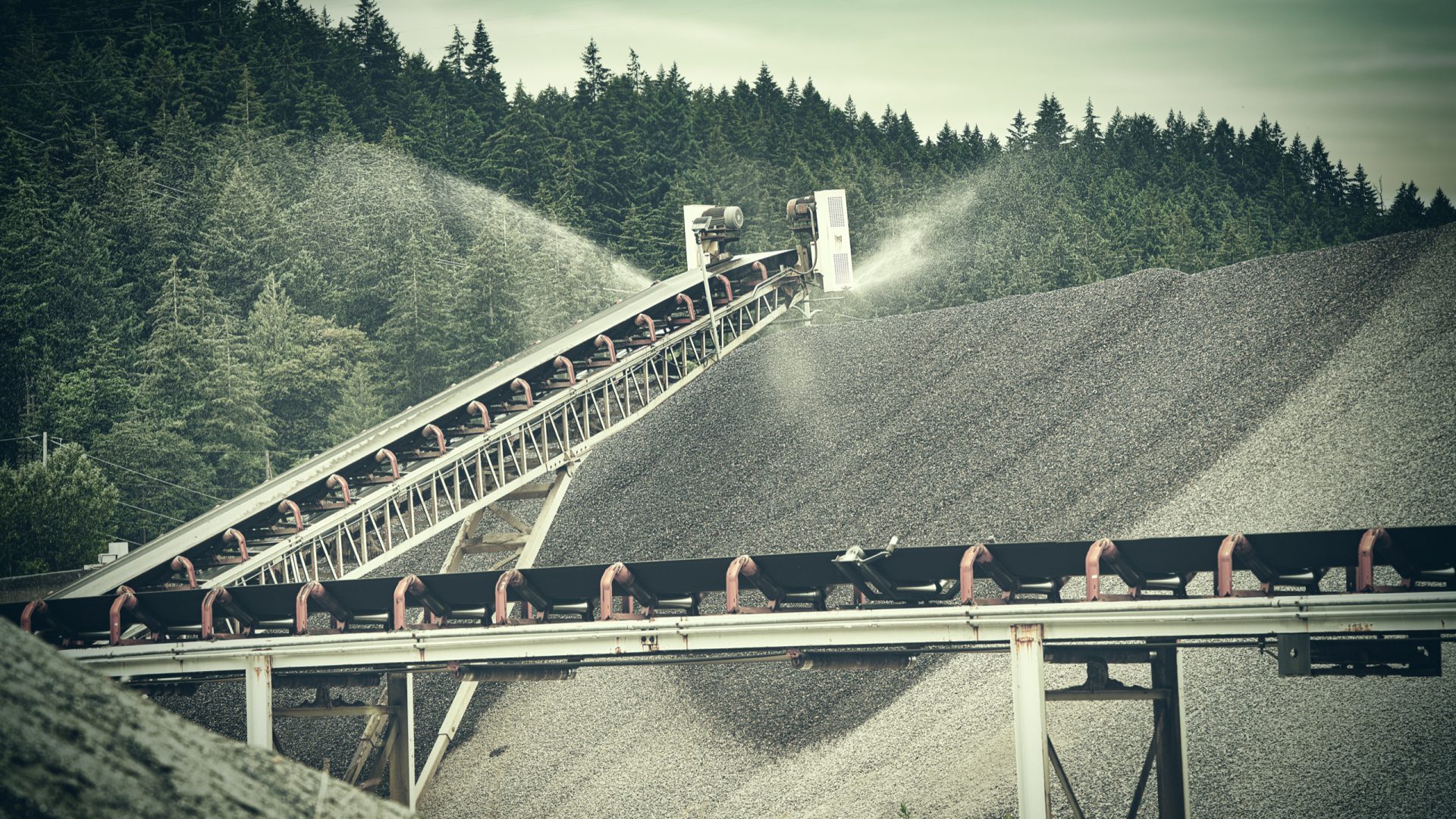 Dewatering & Mining