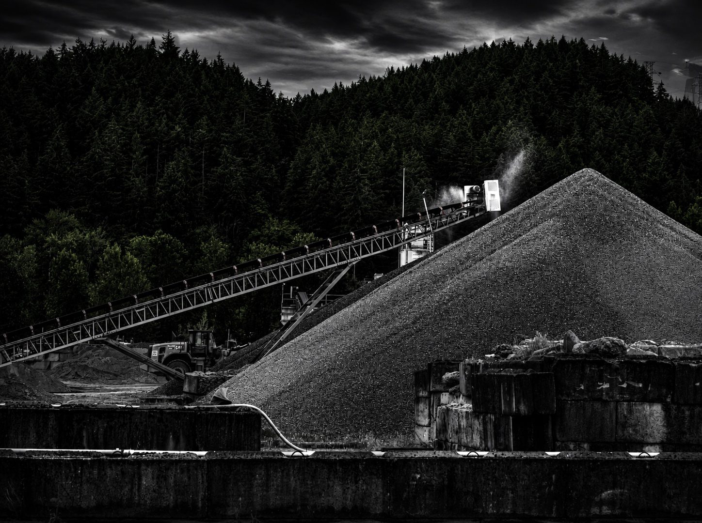 Dewatering and mining operations
